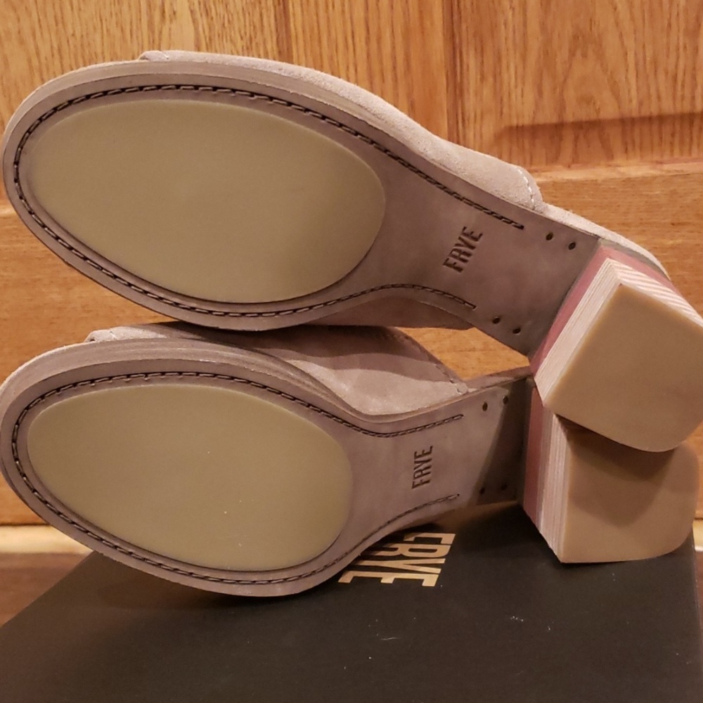 Frye Mule Sandals - Picture 6 of 8